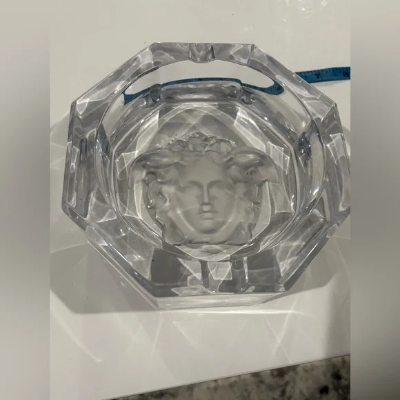 Authentic Versace crystal ash tray - Picture 3 of 7